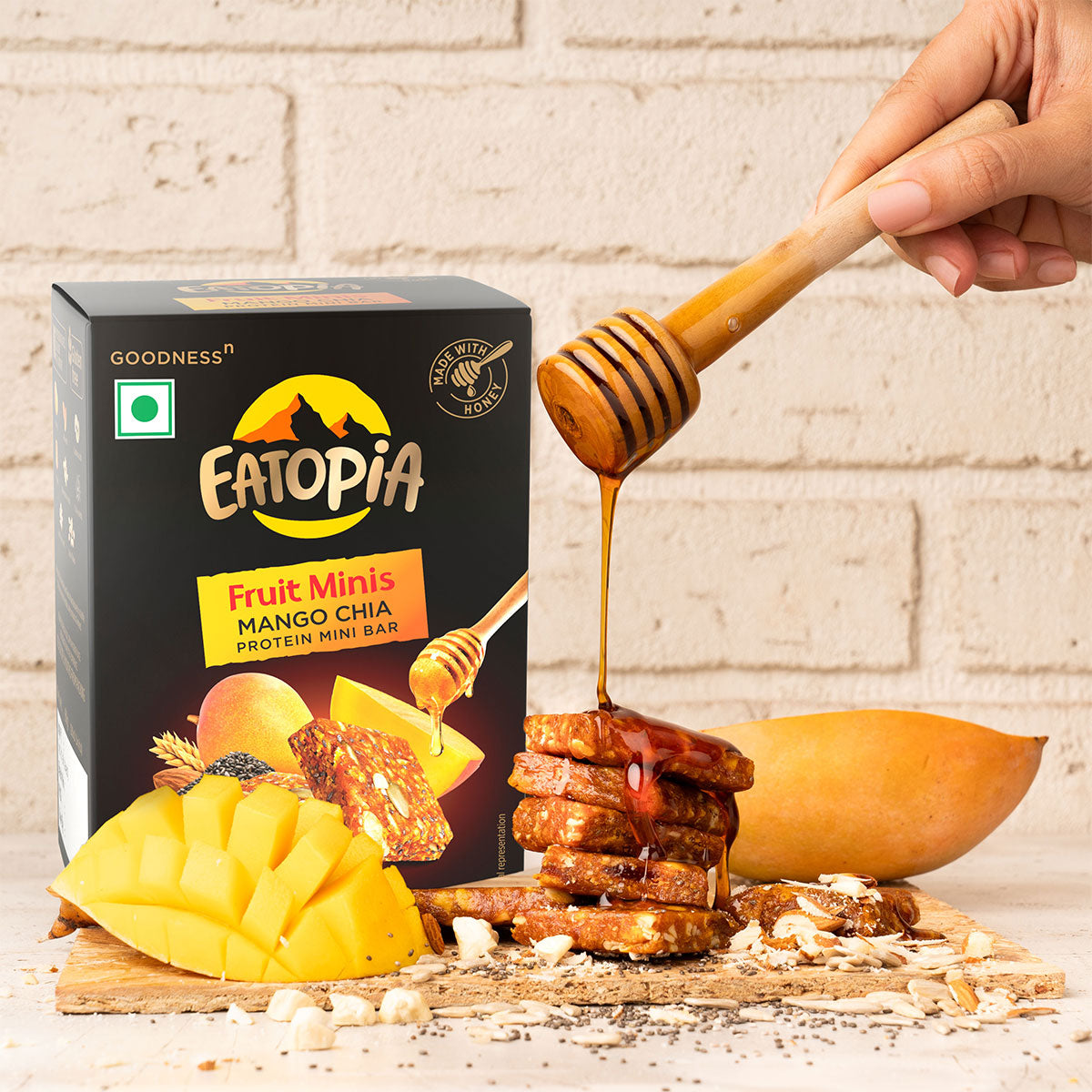 Energy Box - Fruit minis Mango Chia 100 gms, Dates Nut 100 gms, Nut Pops 2 pack
